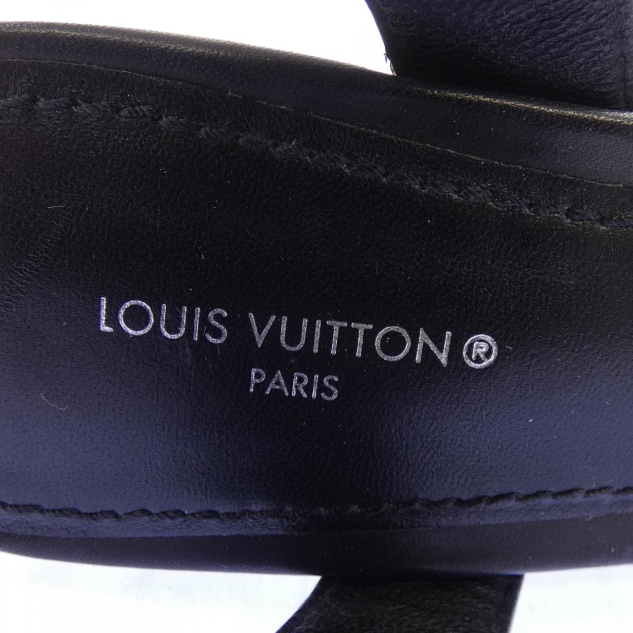 ルイヴィトン LOUIS VUITTON LVイニシャル、モノグラムフラワー スターボードライン サンダル