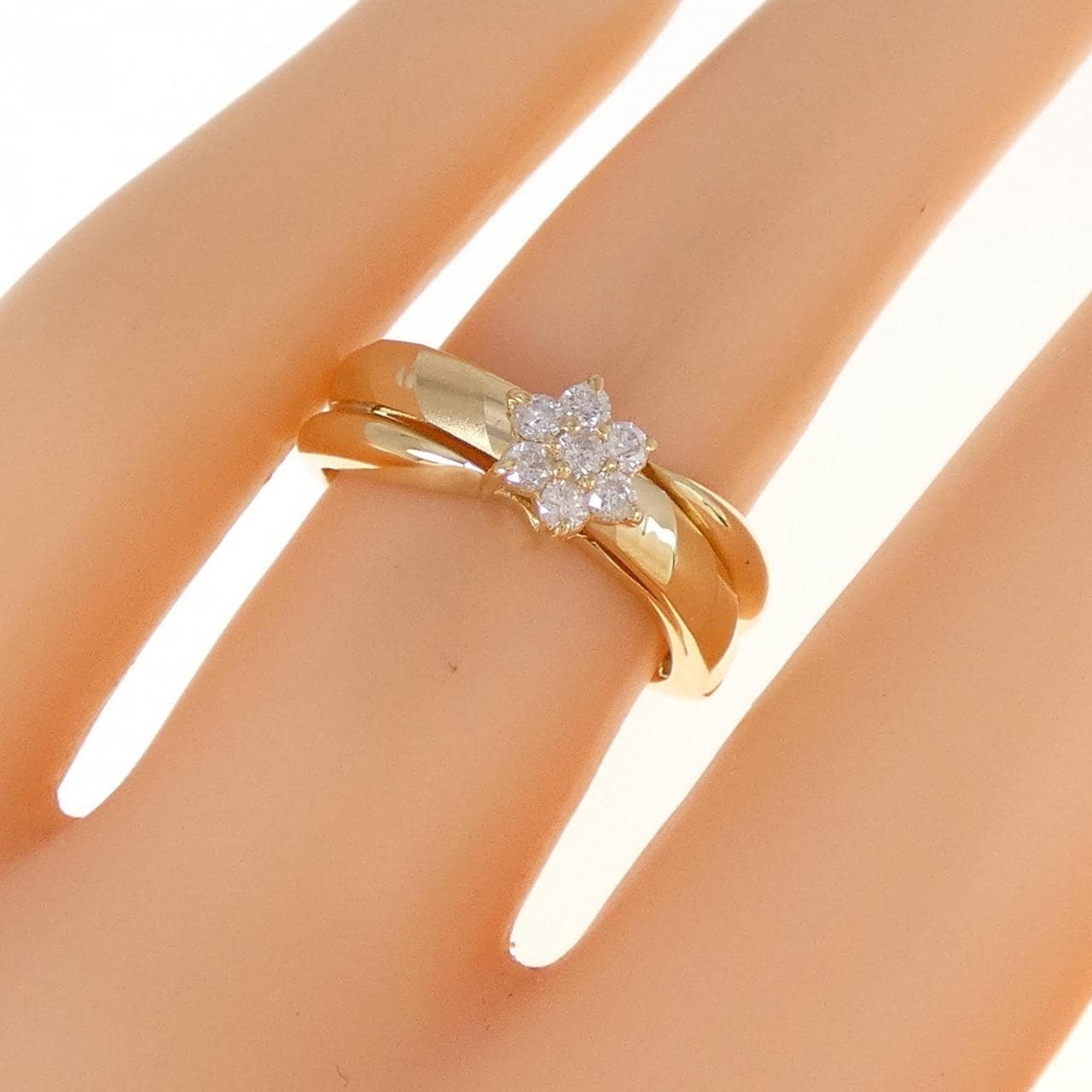 K18YG フラワー ダイヤモンド リング 0.19CT