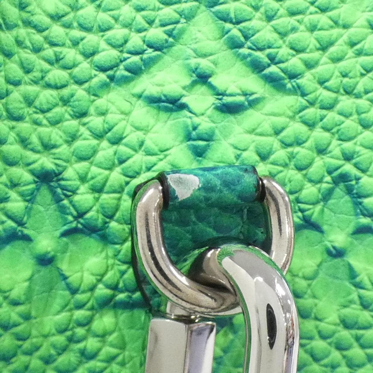 ルイヴィトン トリヨン イリュージョン サック プラXS M81221 ショルダーバッグ