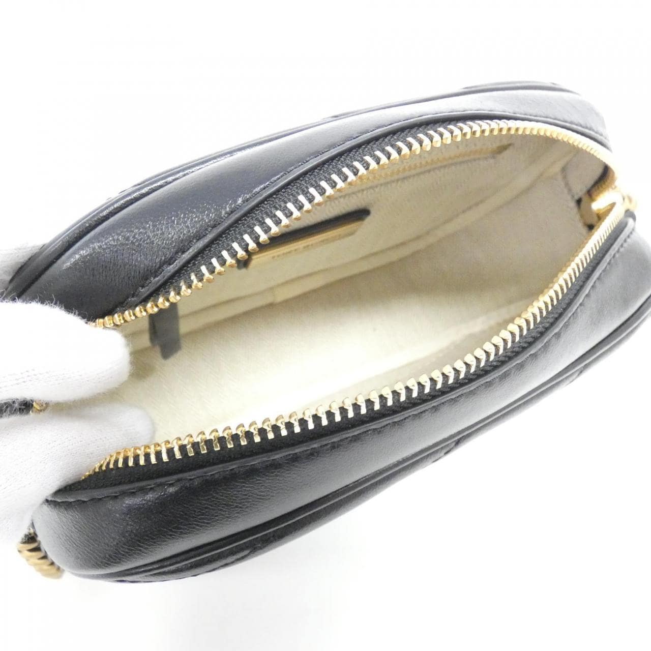 【新品】トリーバーチ キラ CHEVRON CAMERA BAG 152353 ショルダーバッグ