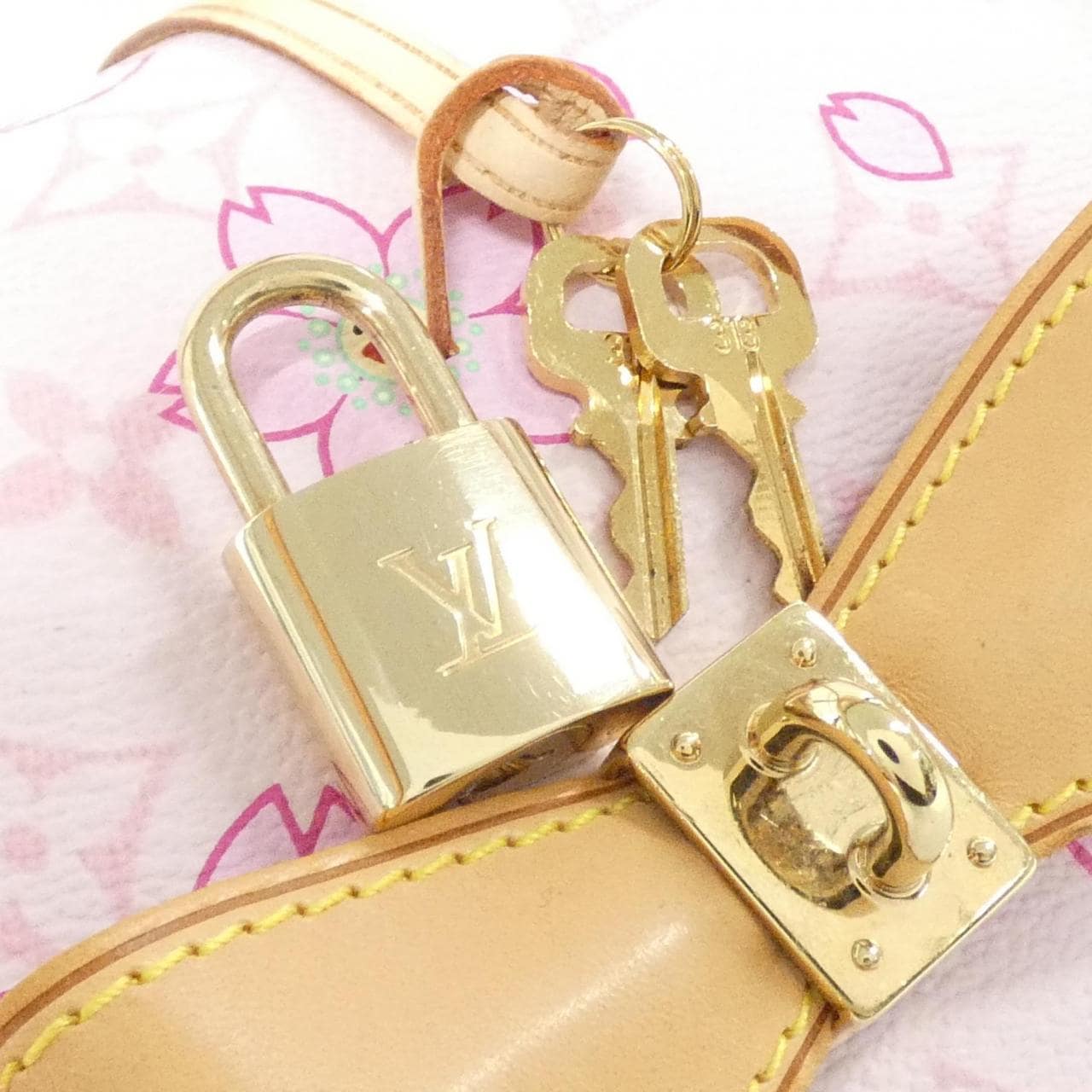 ルイヴィトン モノグラム チェリーブロッサム パピヨン M92010 バッグ