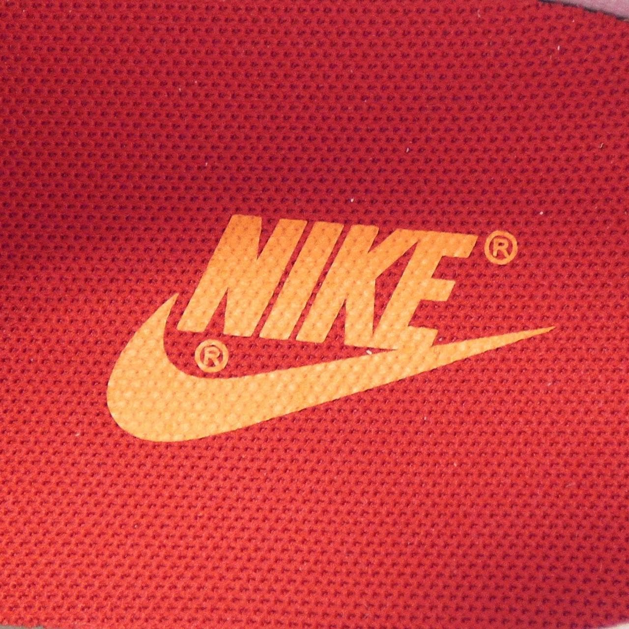 ナイキ NIKE DD1391-600 スニーカー