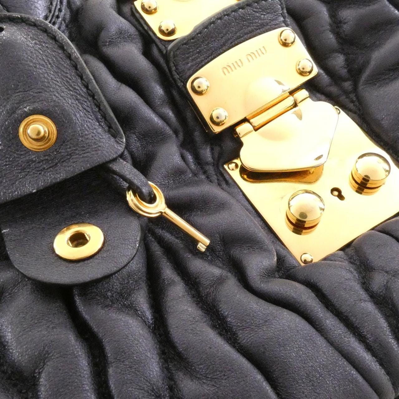 ミュウミュウ RN0473 バッグ