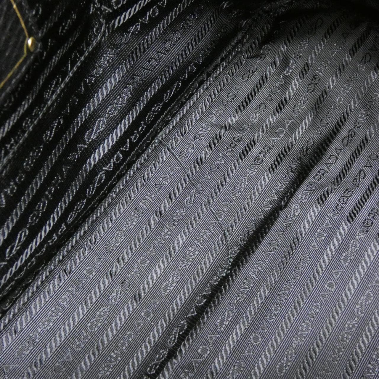 プラダ BN1872 バッグ