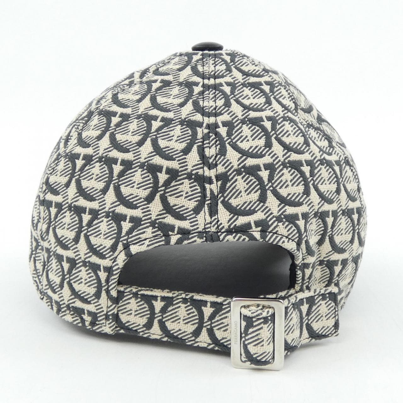 フェラガモ FERRAGAMO キャップ