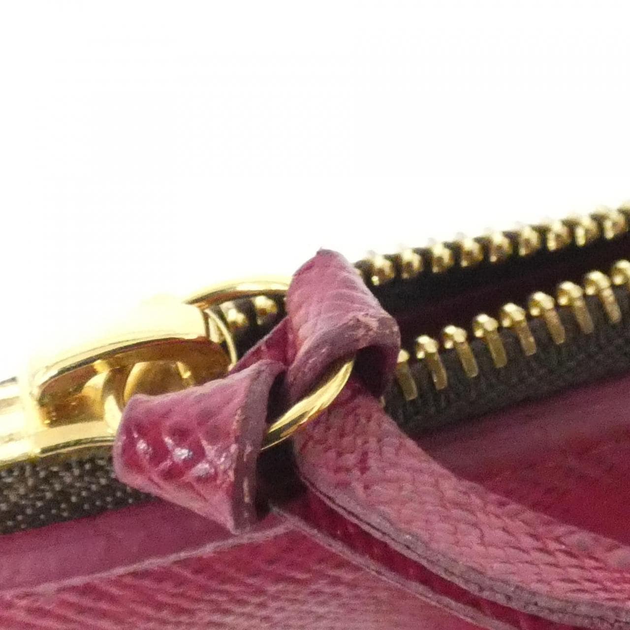 ルイヴィトン モノグラム ポルトフォイユ ヴィクトリーヌ M41938 財布