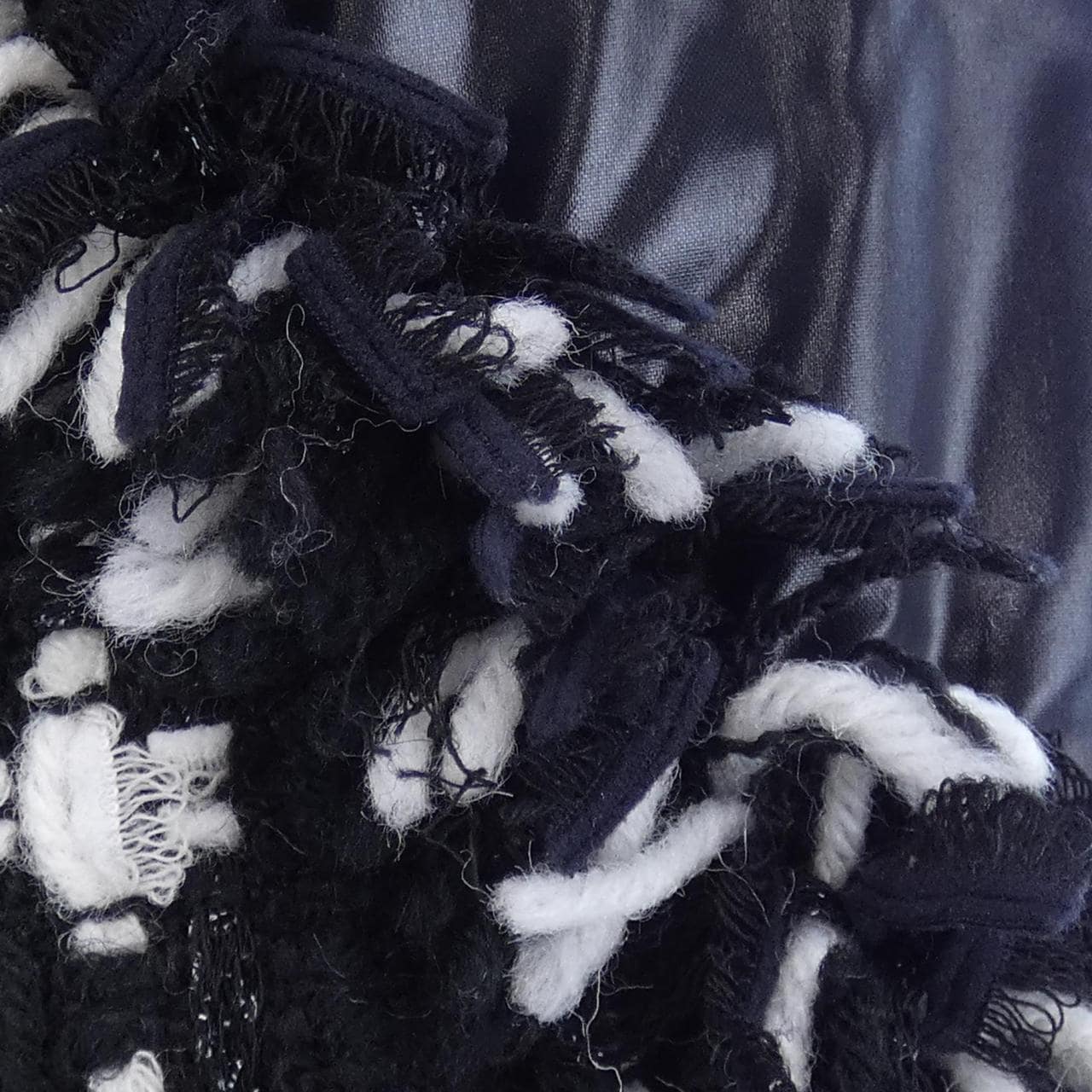 モンクレール MONCLER ダウンジャケット