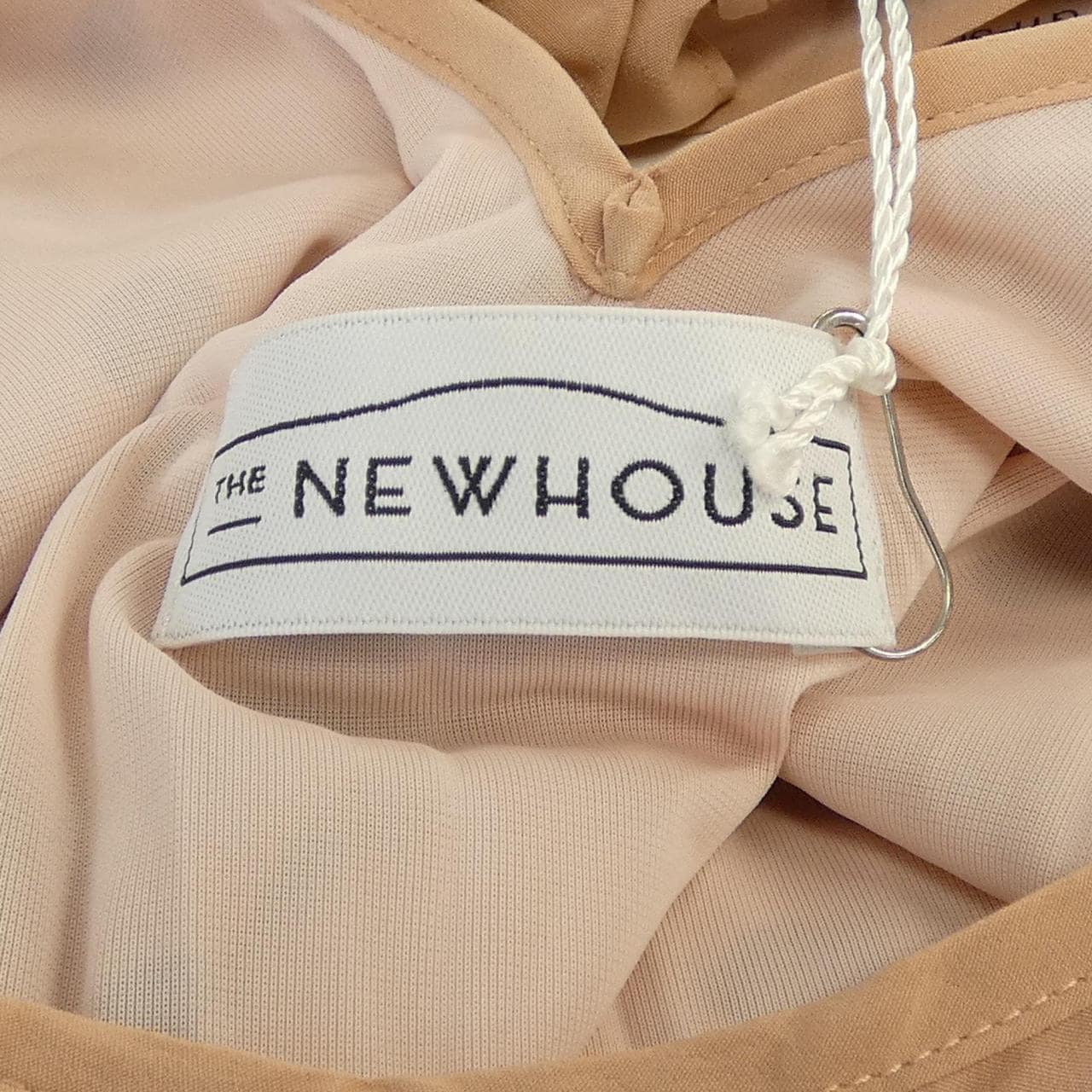 ザニューハウス THE NEWHOUSE トップス