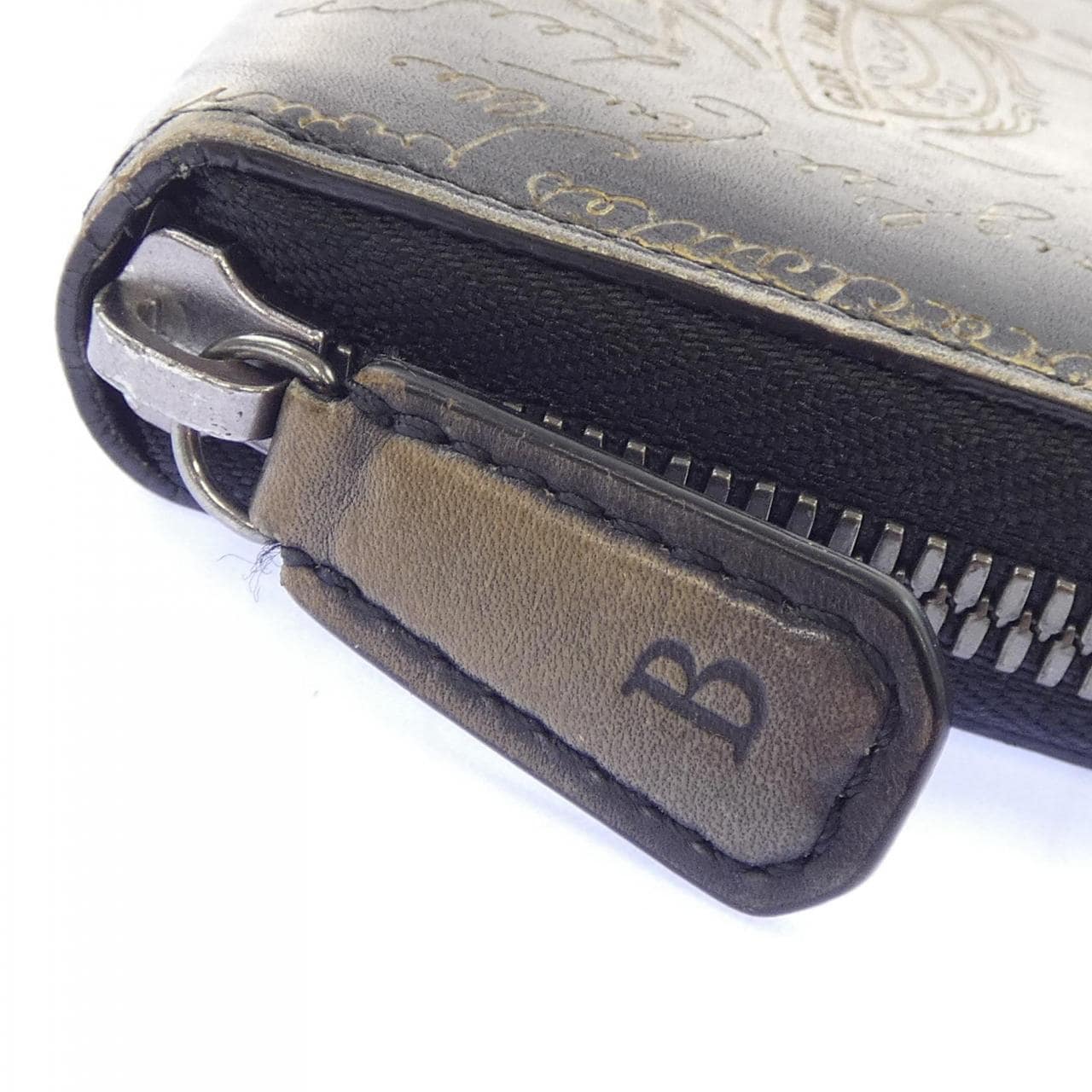 ベルルッティ Berluti イタウバネオスリットレザー WALLET
