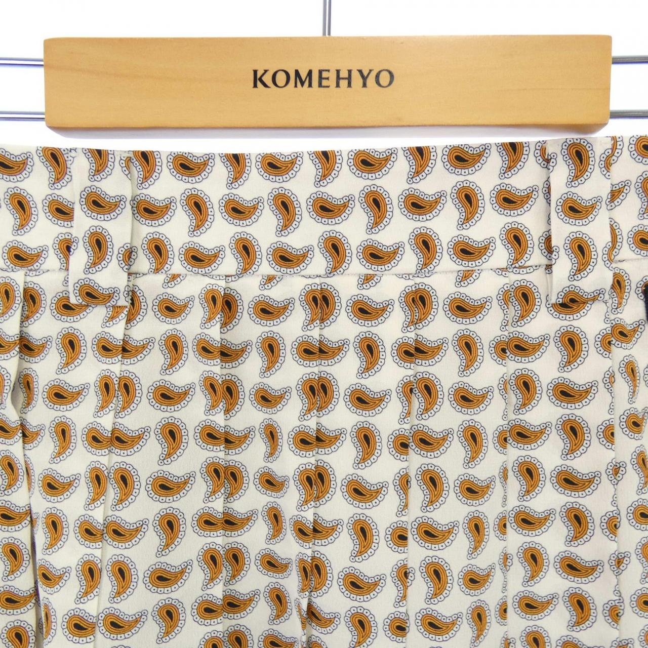 ミュウミュウ MIU MIU MG2040 スカート