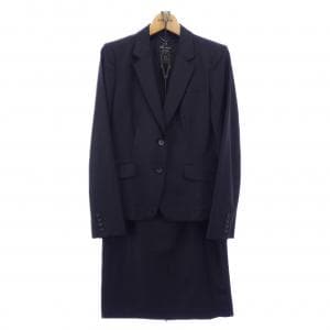 ニジュウサンク 23区 スーツ