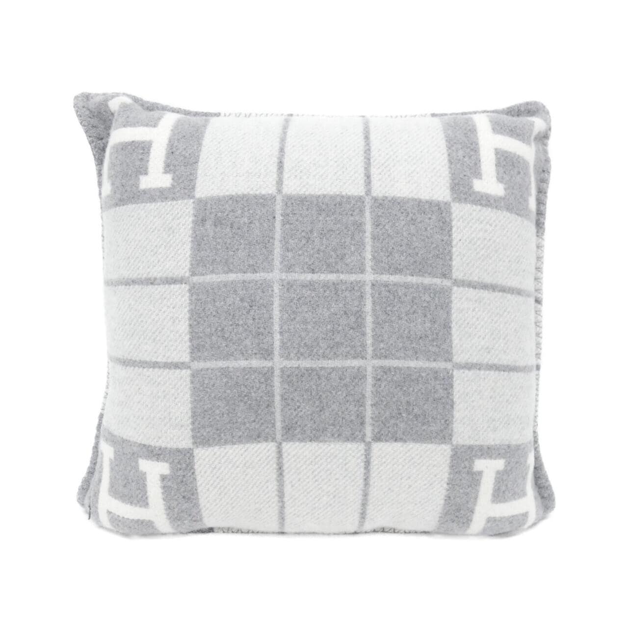 エルメス アヴァロン3 52×52 102666M クッション