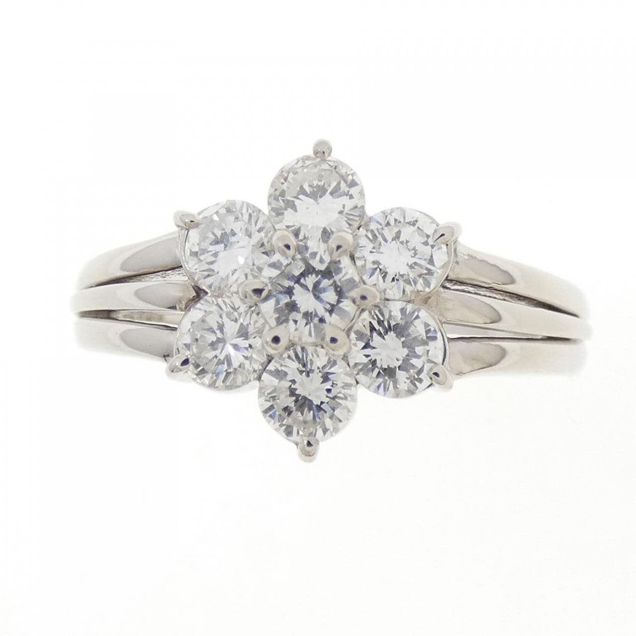 PT900 フラワー ダイヤモンド リング 0.85CT