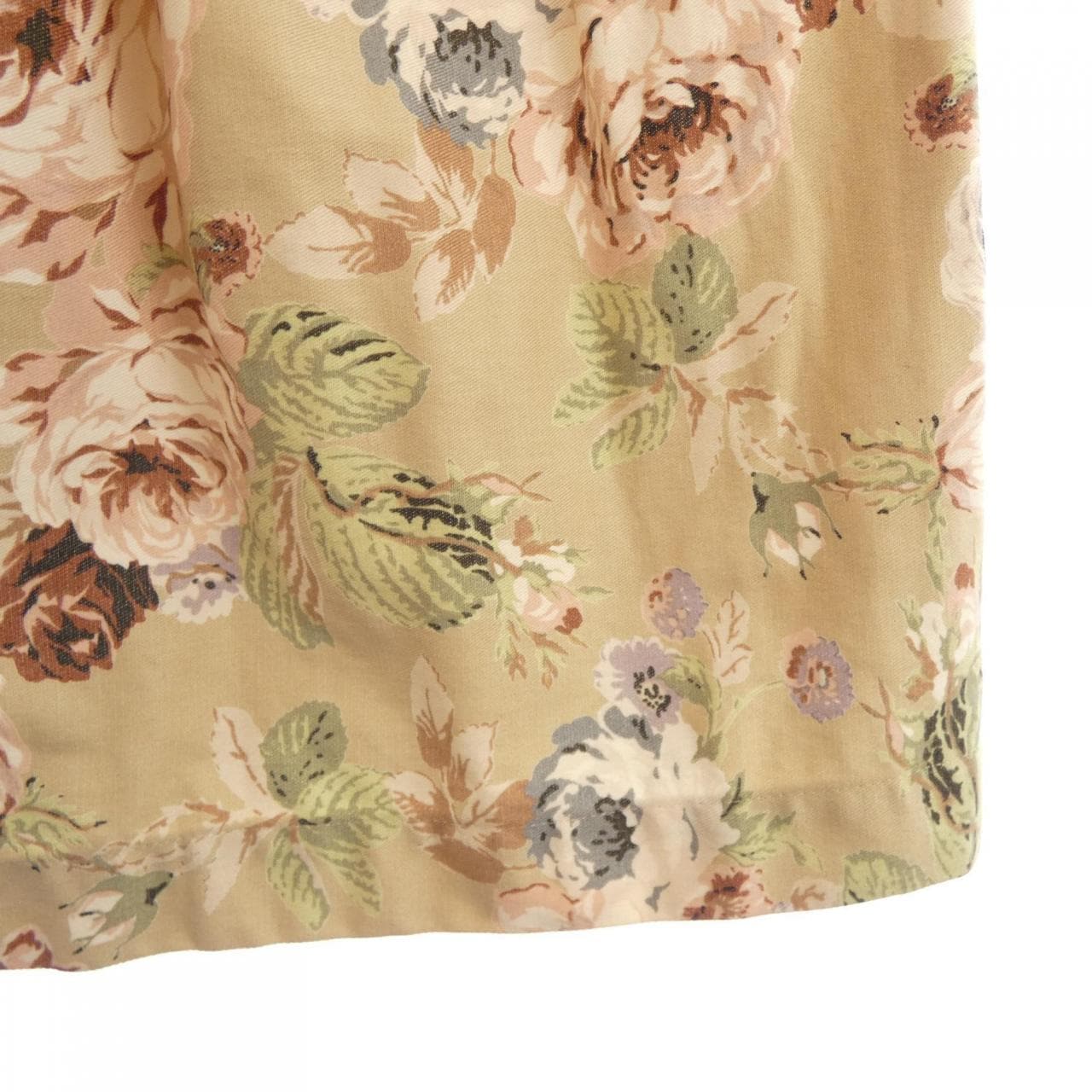 インゲボルグ INGEBORG スカート