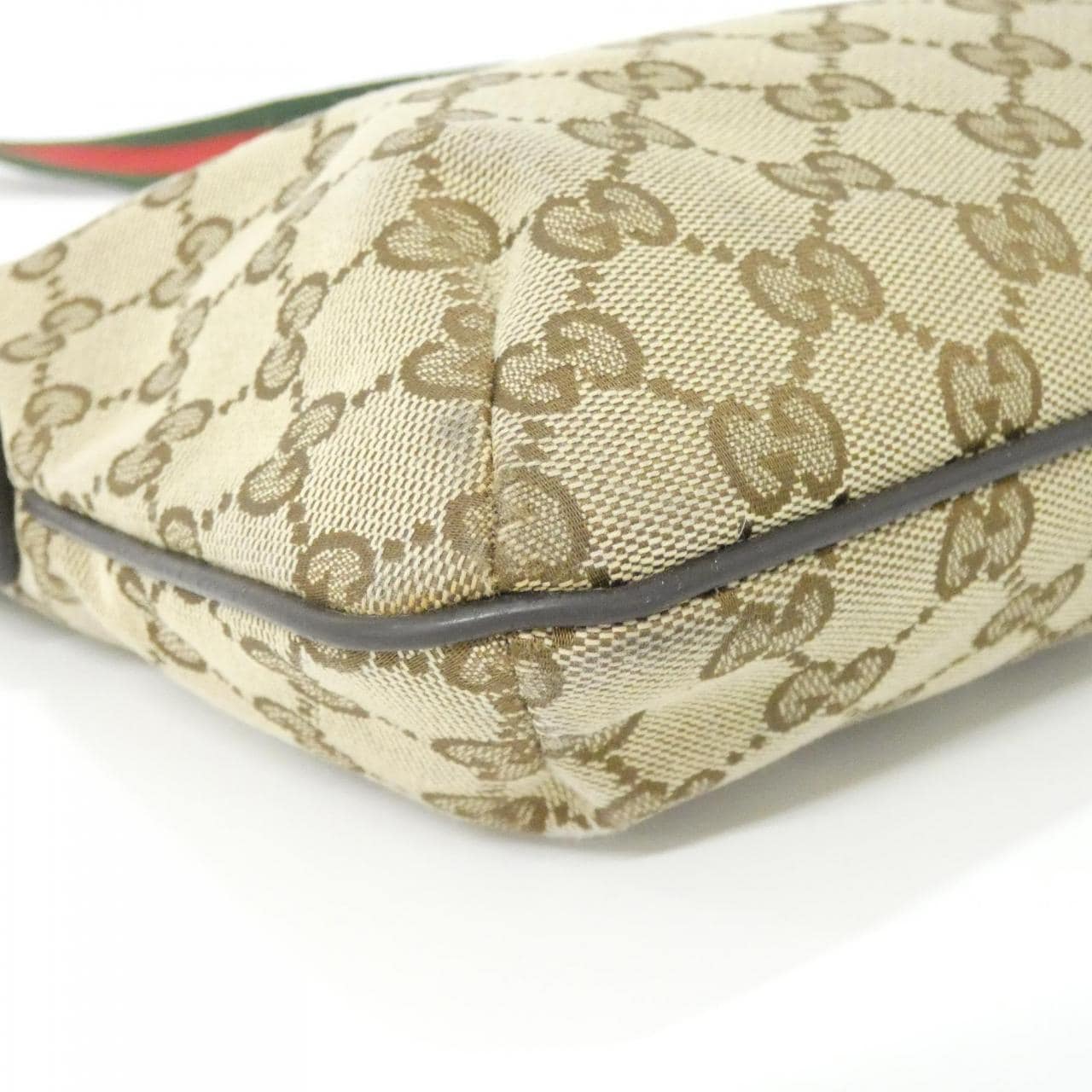 グッチ 189749 KQWGR ショルダーバッグ