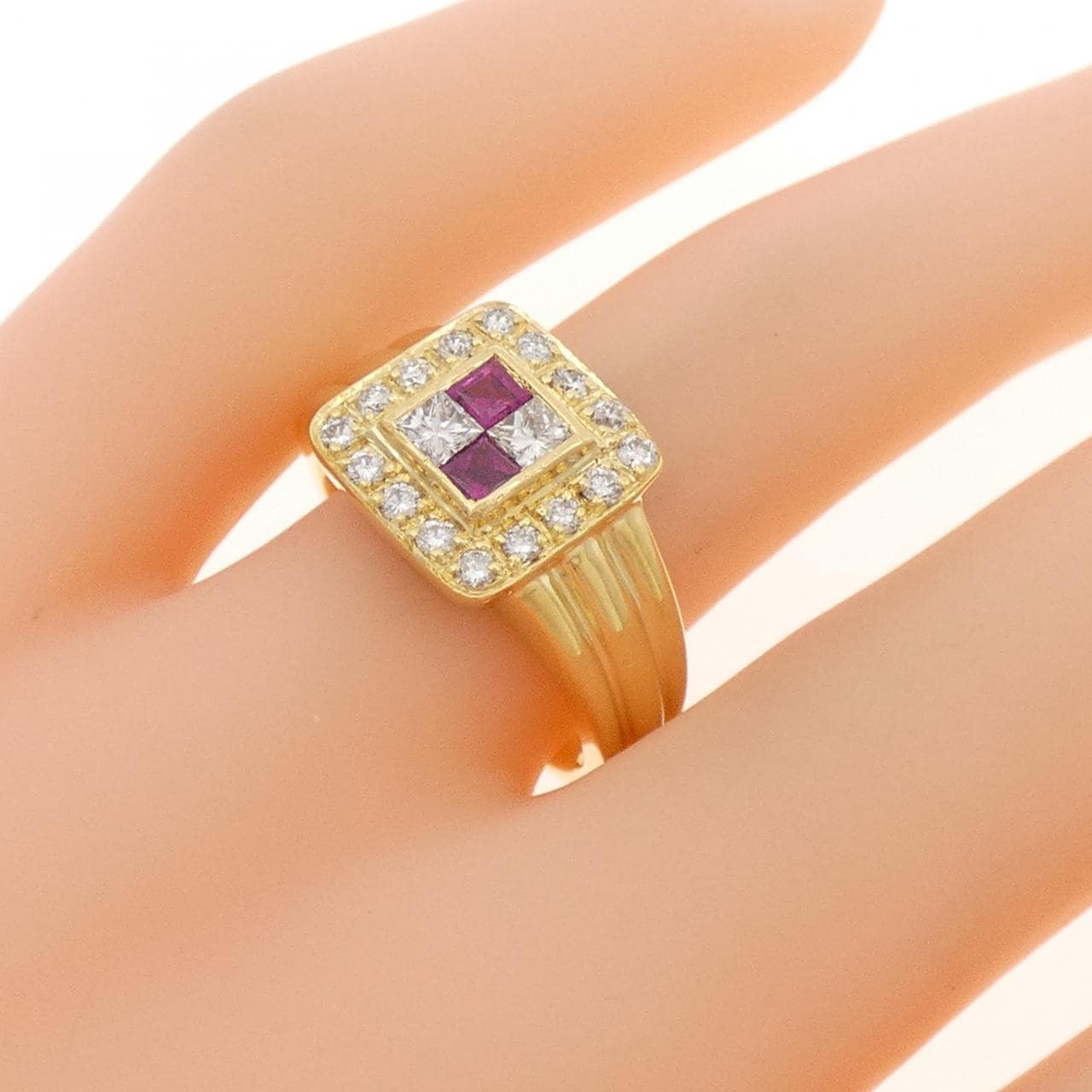 18KYG ルビー リング 0.30CT