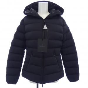 モンクレール MONCLER ダウンジャケット