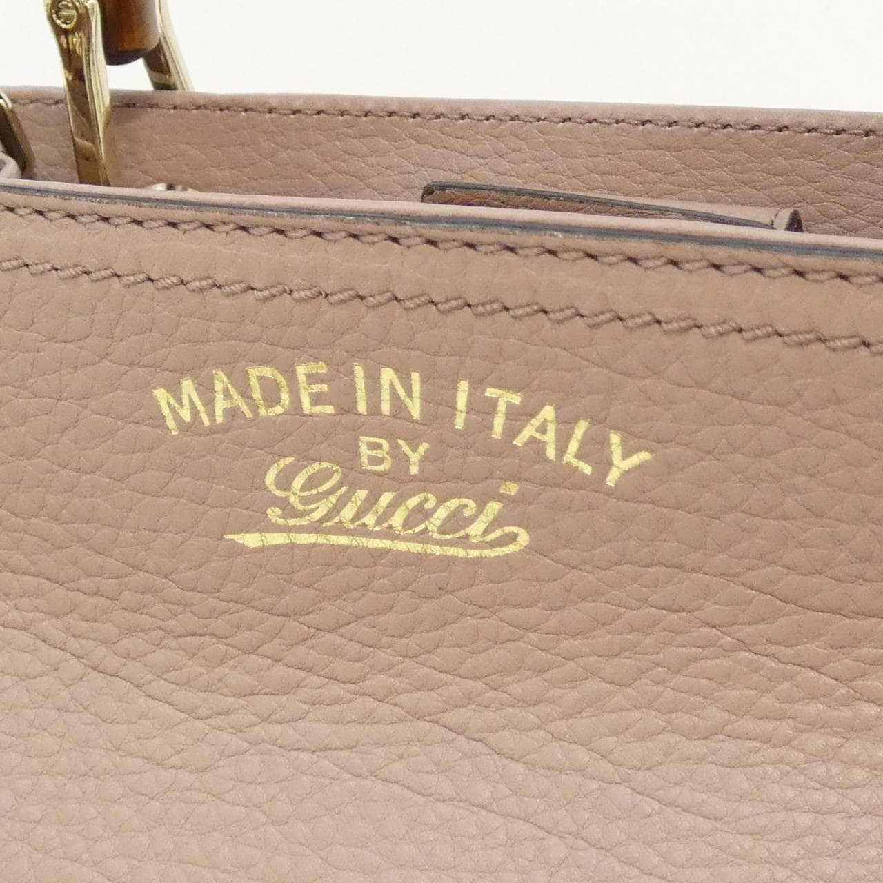 グッチ 336032 A7M0G バッグ