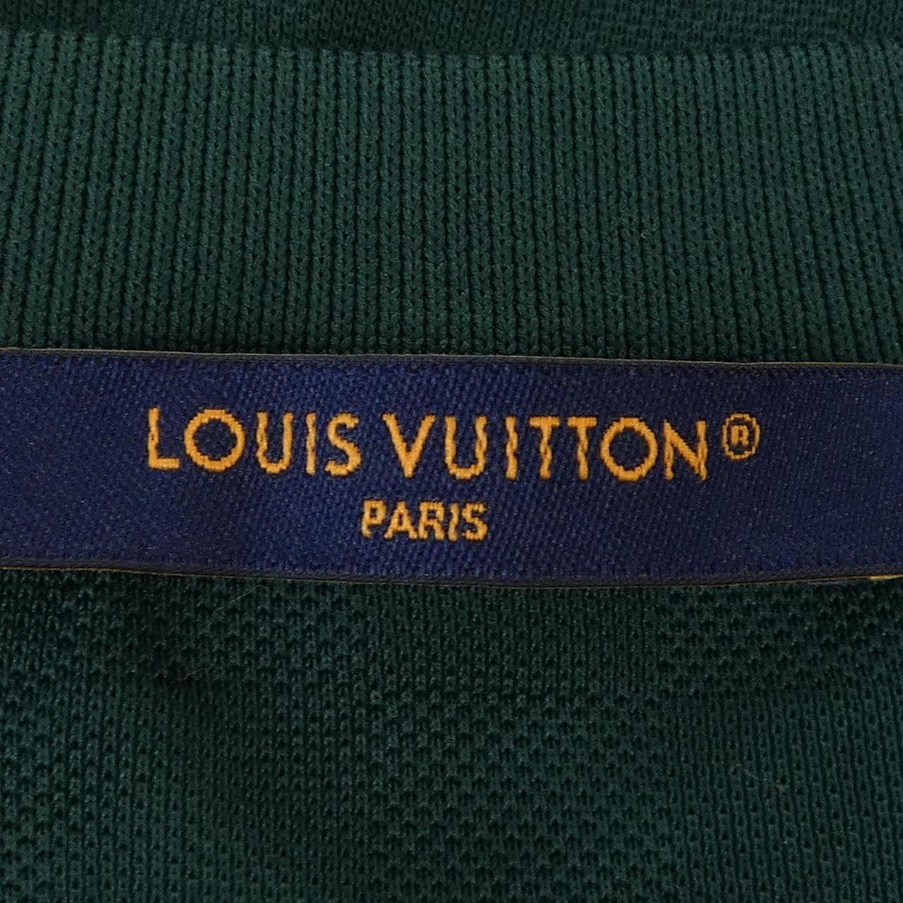 ルイヴィトン LOUIS VUITTON シグネチャーパッチコットンTシャツ HSY23WJUV Tシャツ