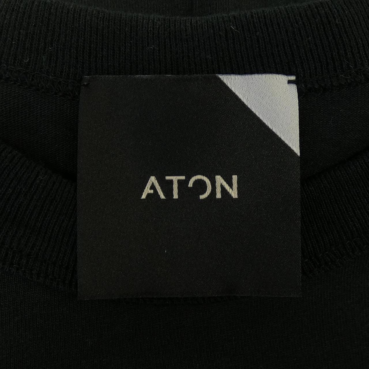 エイトン ATON トップス