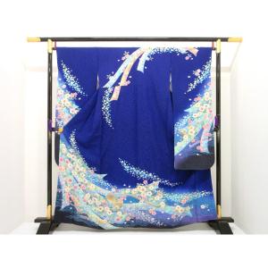 振袖　銀通しボカシ染　友禅金彩加工　刺繍入り