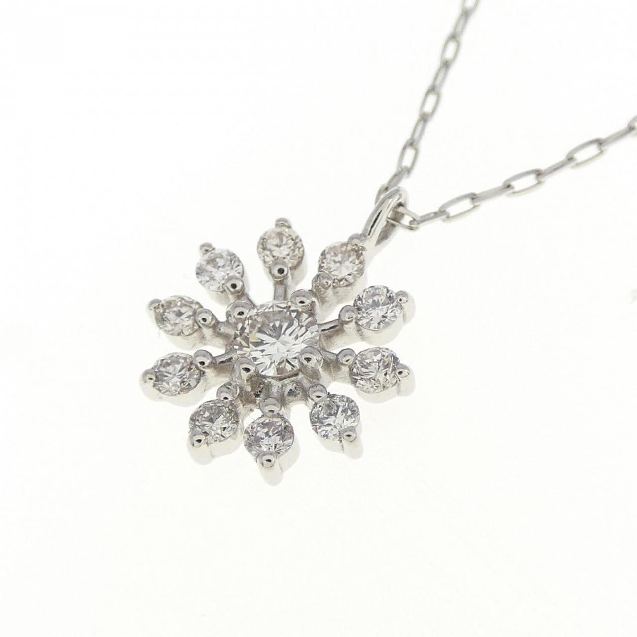 [BRAND NEW] PT Diamond Necklace 0.15CT