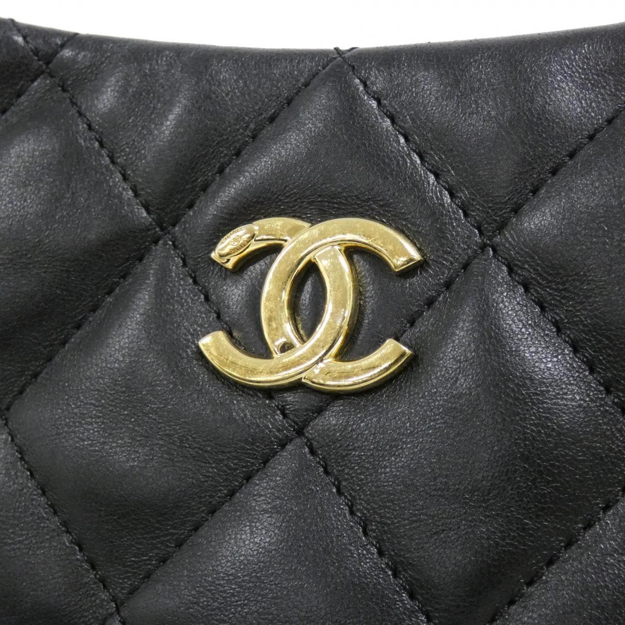 シャネル AS3562 ショルダーバッグ