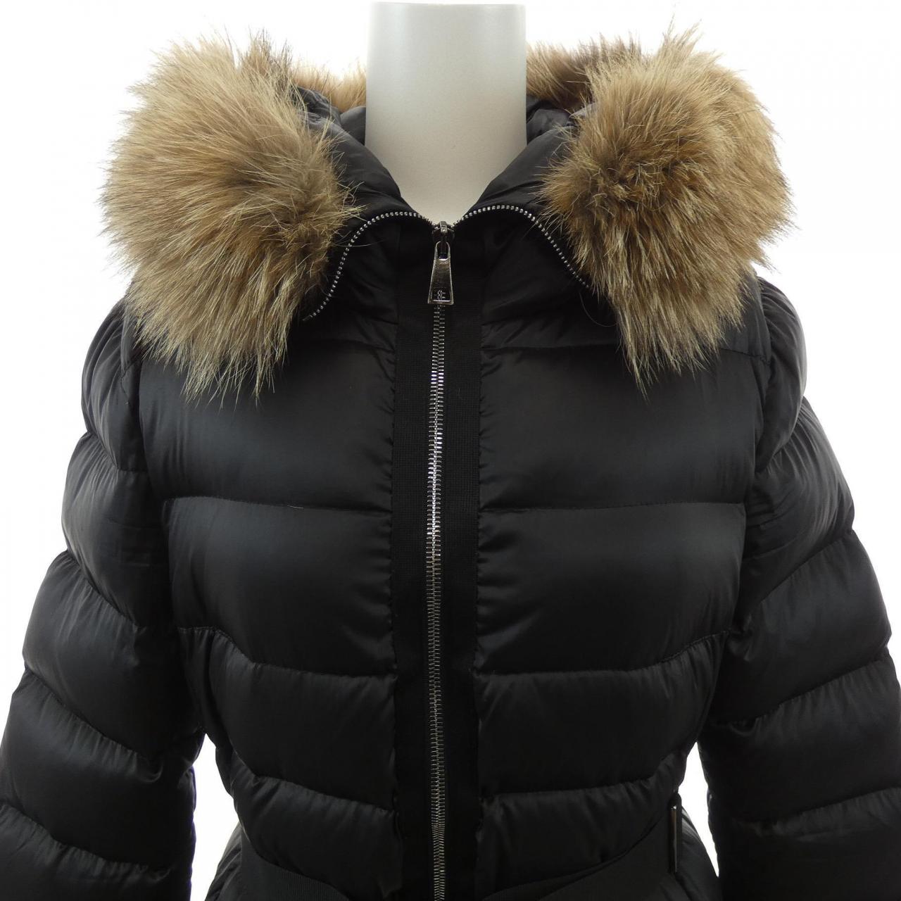 モンクレール MONCLER TINUVIEL ダウンコート