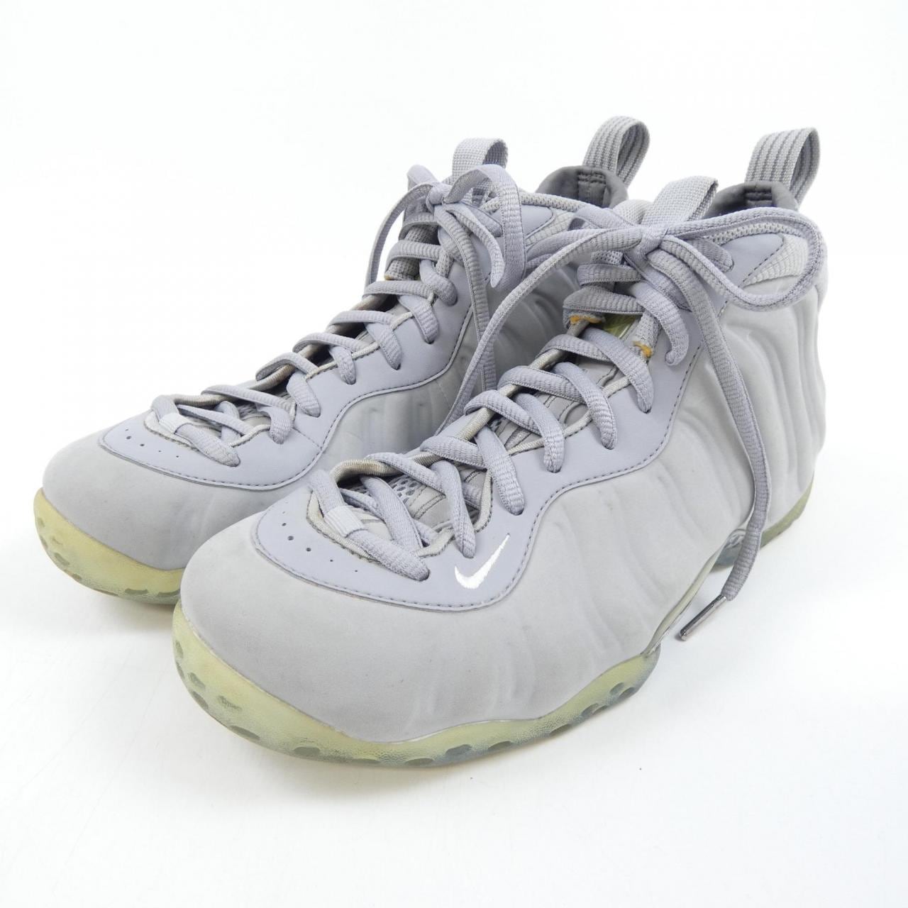 ナイキ NIKE スニーカー