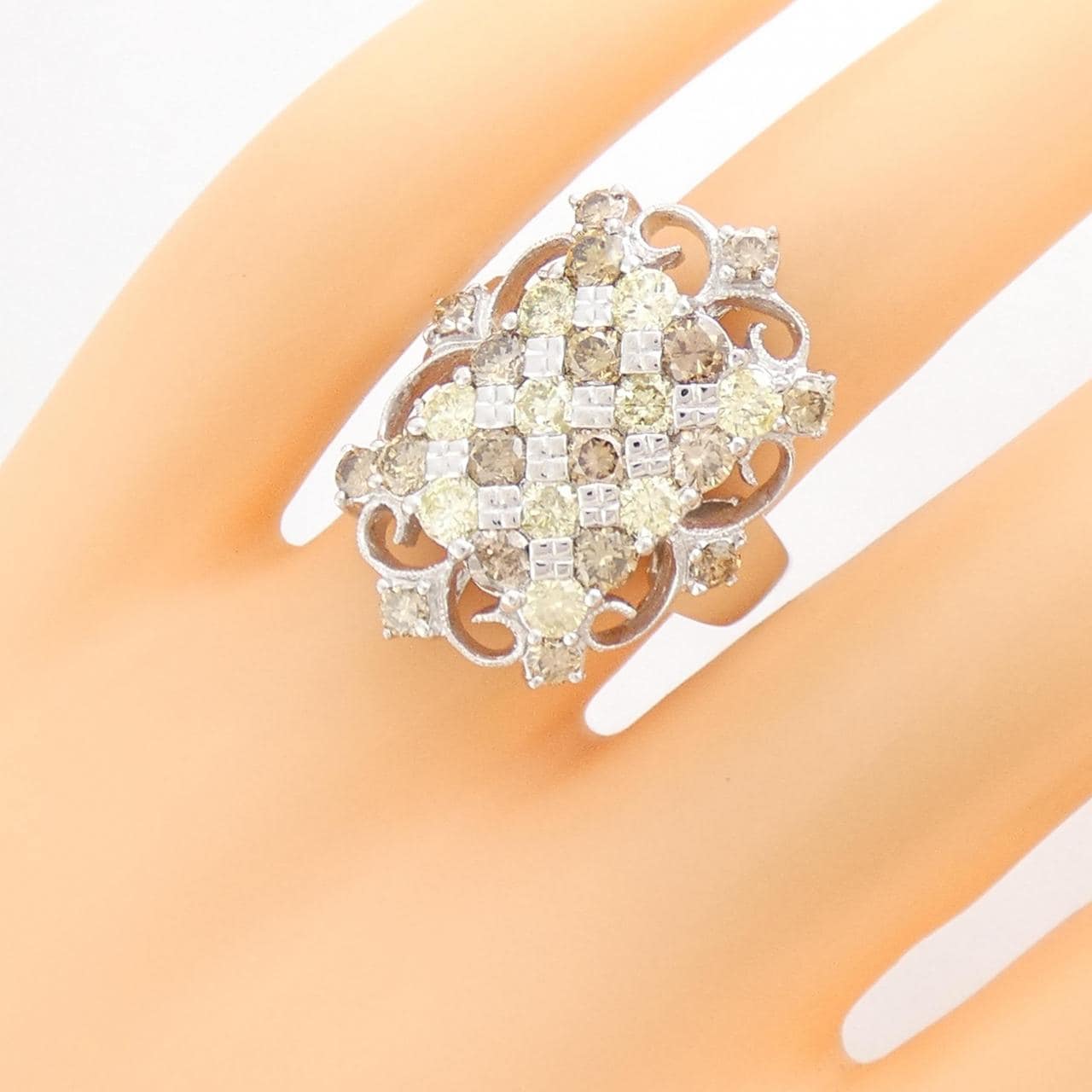 K18WG ダイヤモンド リング 3.20CT