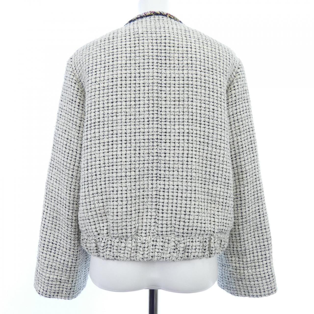 シャネル CHANEL LOOK29 P70074V60046 ノーカラージャケット