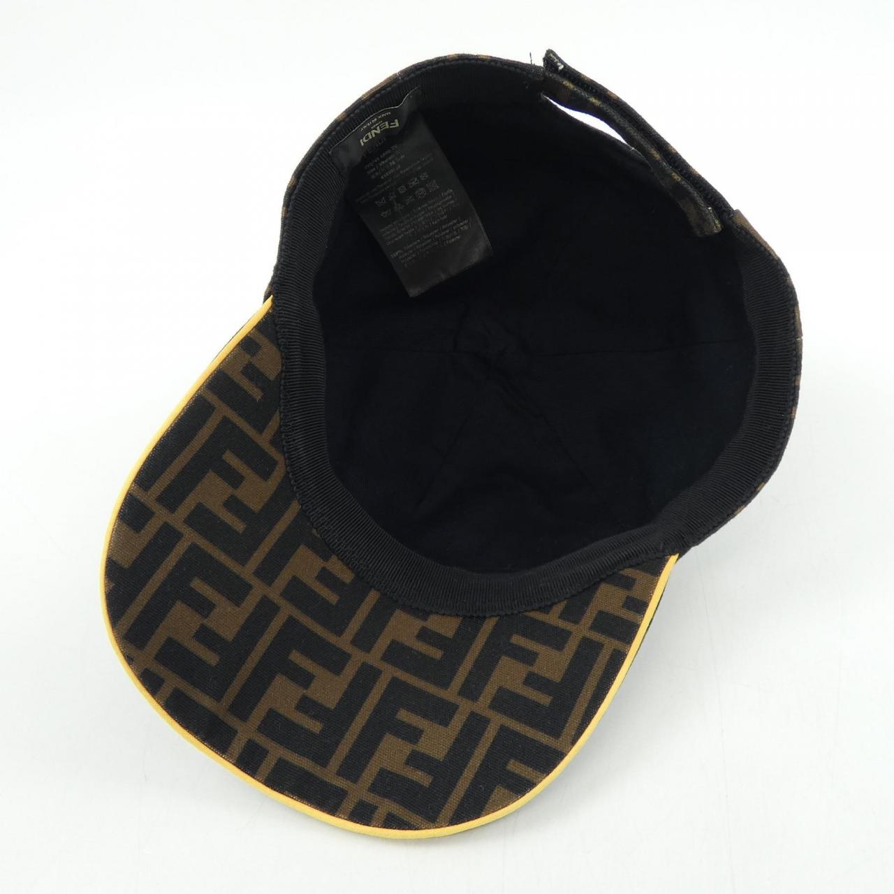 フェンディ FENDI FXQ768 A660 キャップ