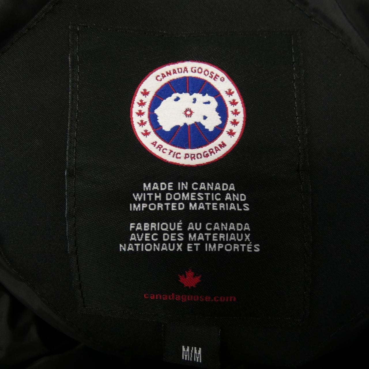 カナダグース CANADA GOOSE ダウンジャケット