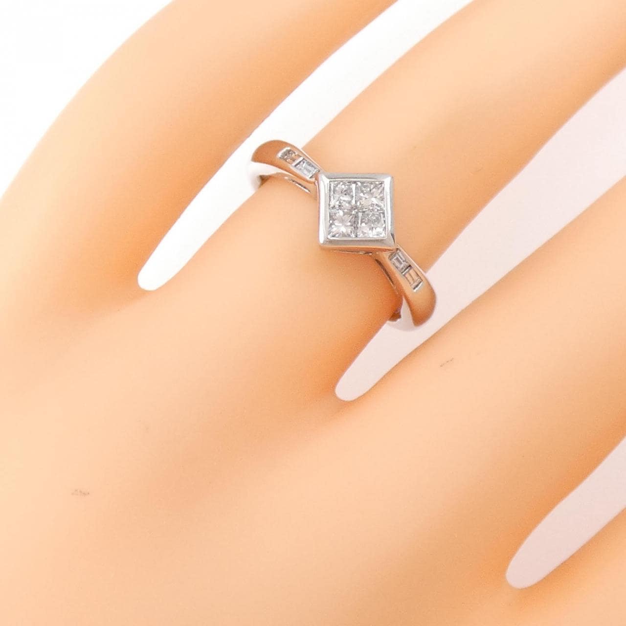 PT ダイヤモンド リング 0.37CT