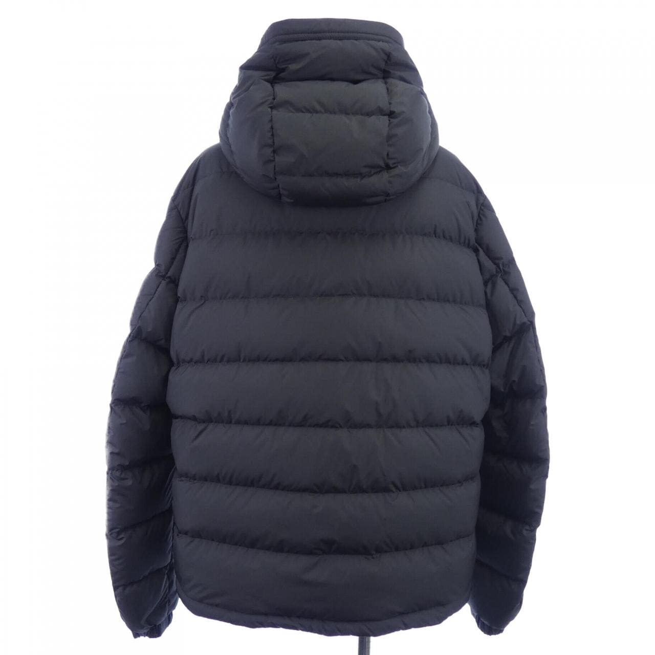 【新品】モンクレール MONCLER LAVERAET ダウンジャケット
