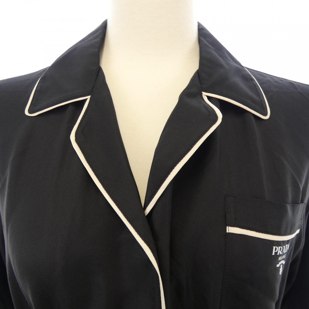プラダ PRADA P471F S221 1YVT トップス