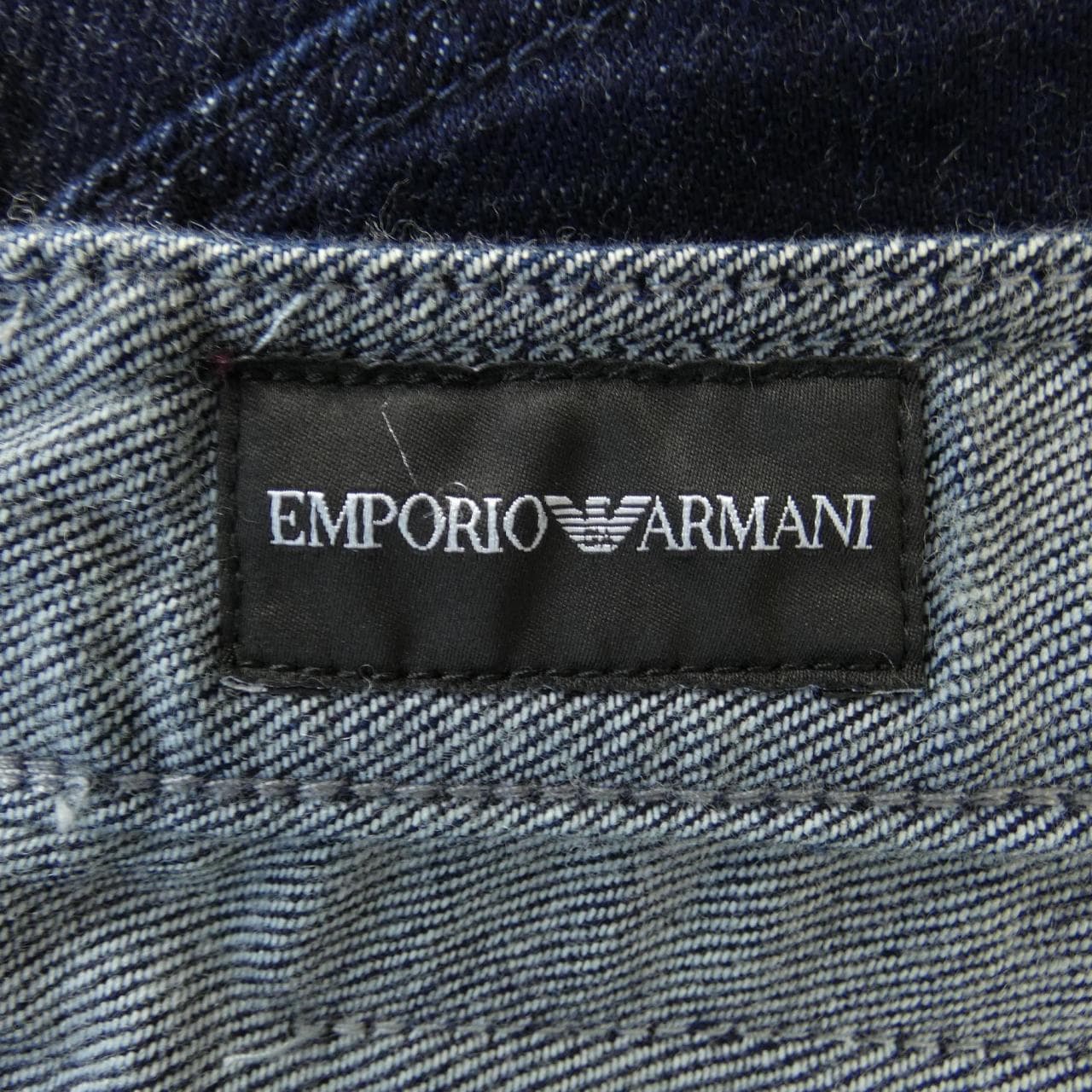 EMPORIO ARMANI安普里奧·阿瑪尼牛仔褲