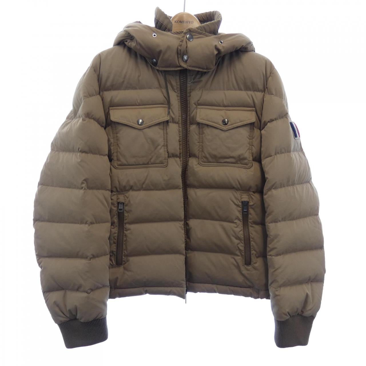 モンクレール MONCLER ダウンジャケット