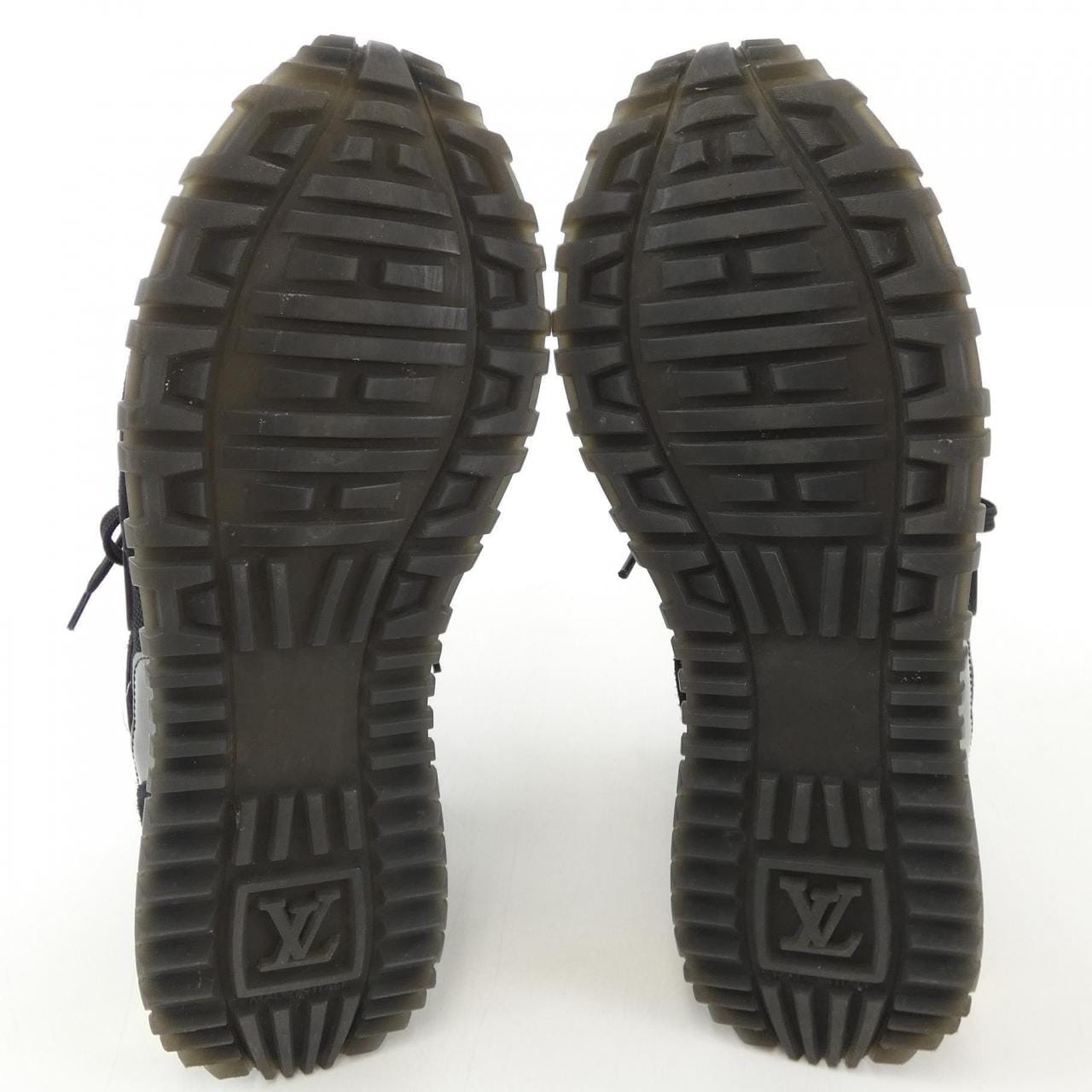 LOUIS LOUIS VUITTON sneakers