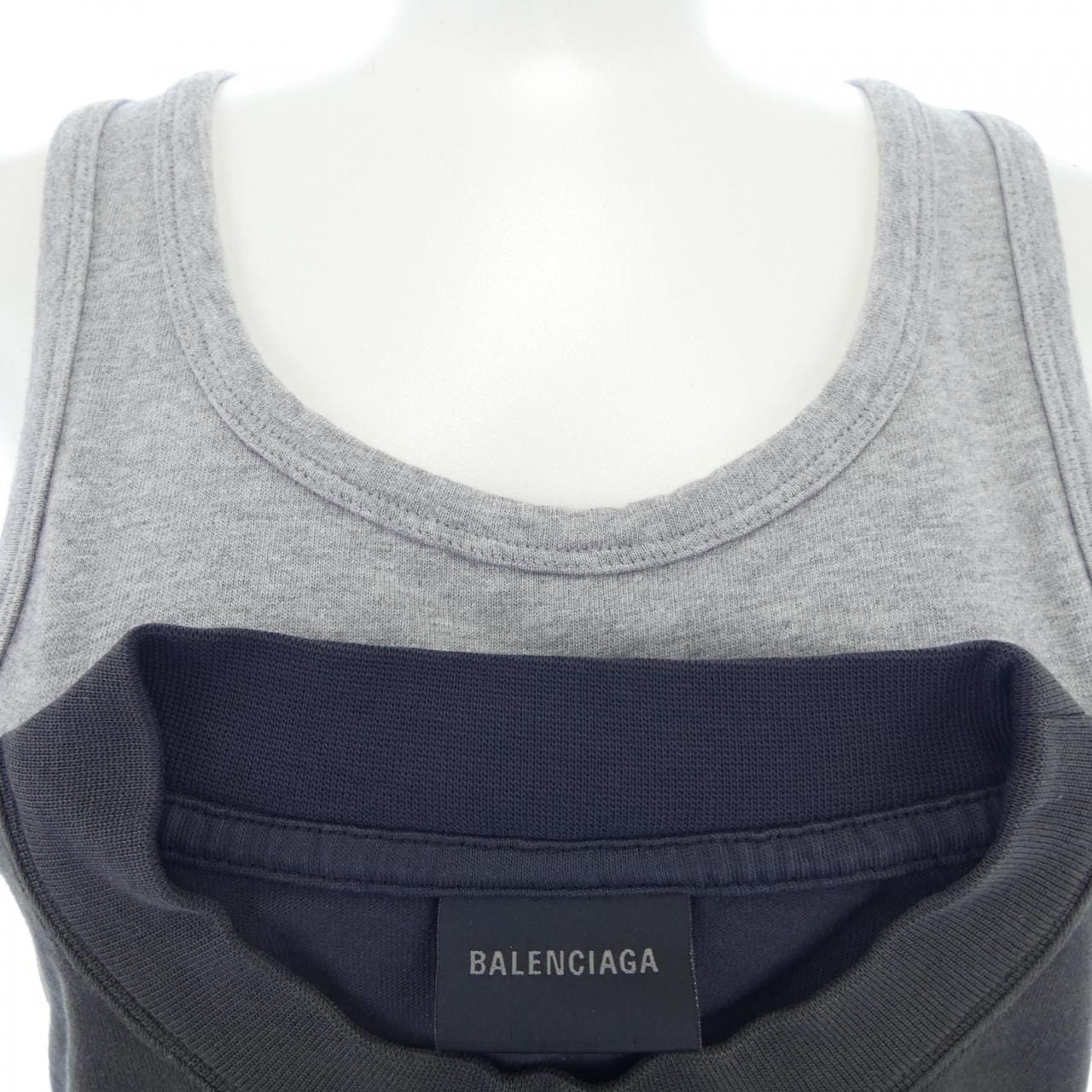 バレンシアガ BALENCIAGA トップス