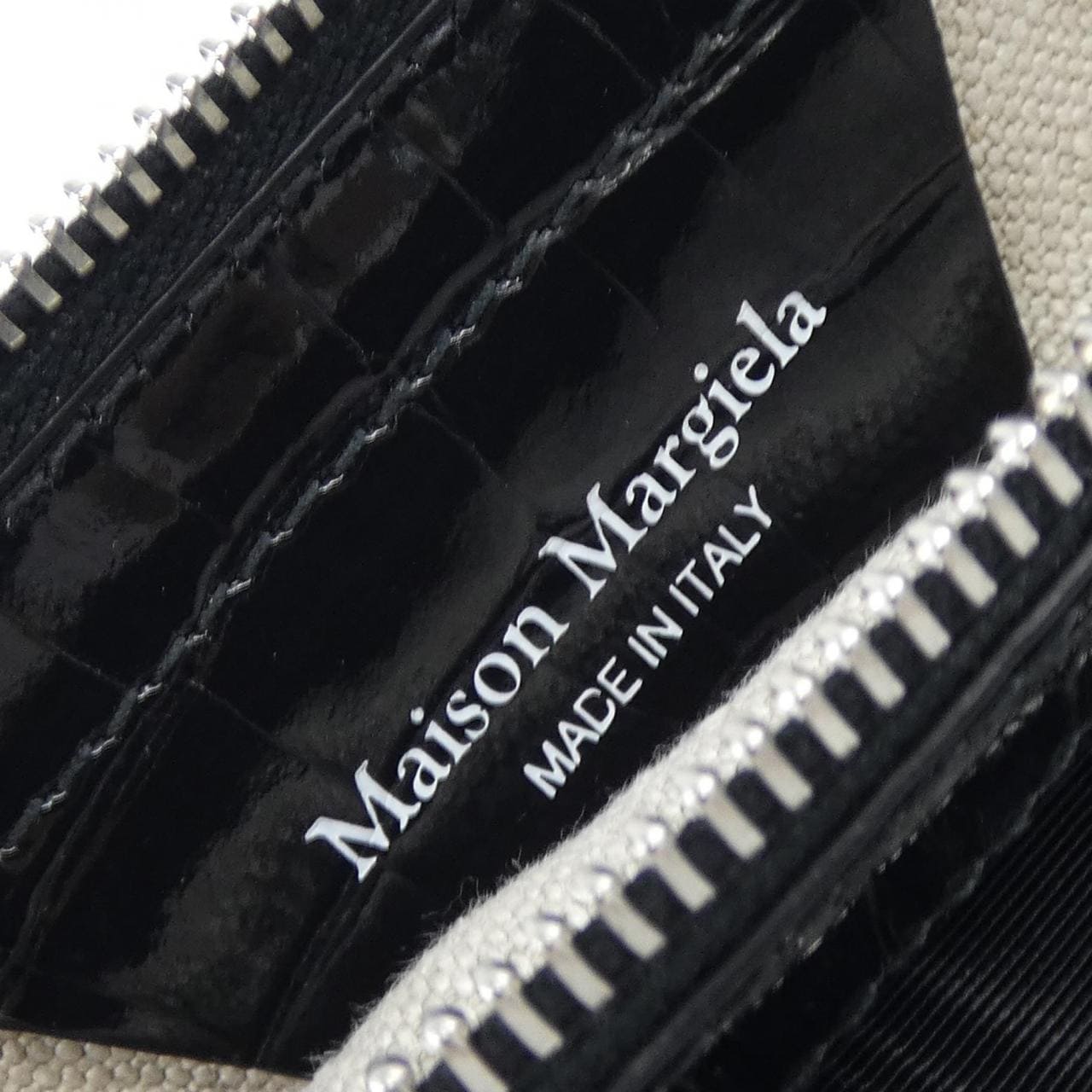 メゾンマルジェラ Maison Margiela SB3WG0044 BAG
