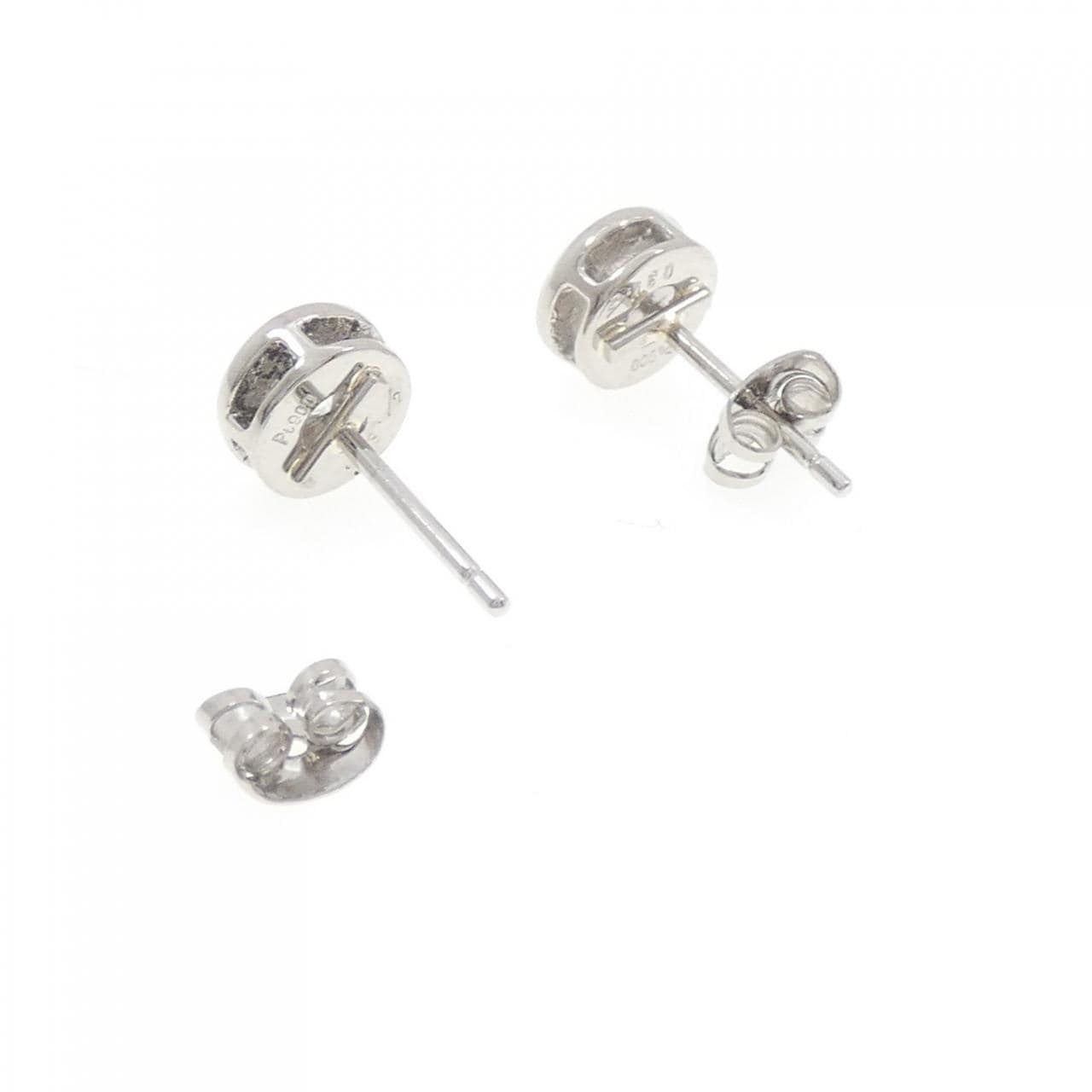 PT900 ダイヤモンド ピアス 0.31CT