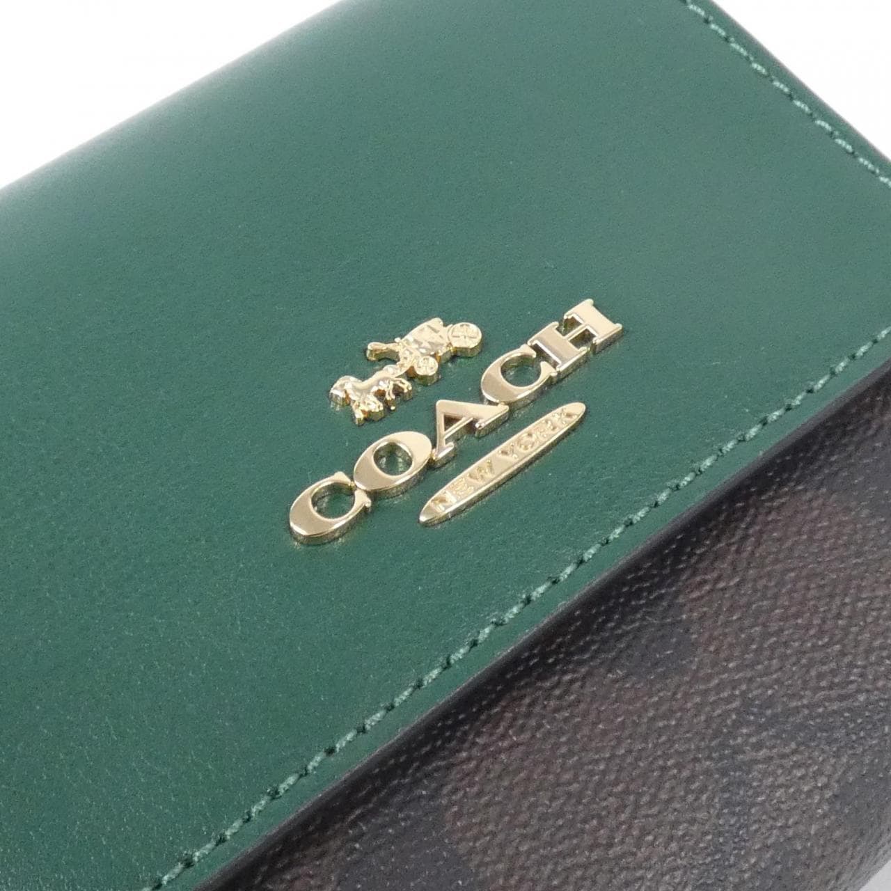 [BRAND NEW] Coach CE930 Wallet