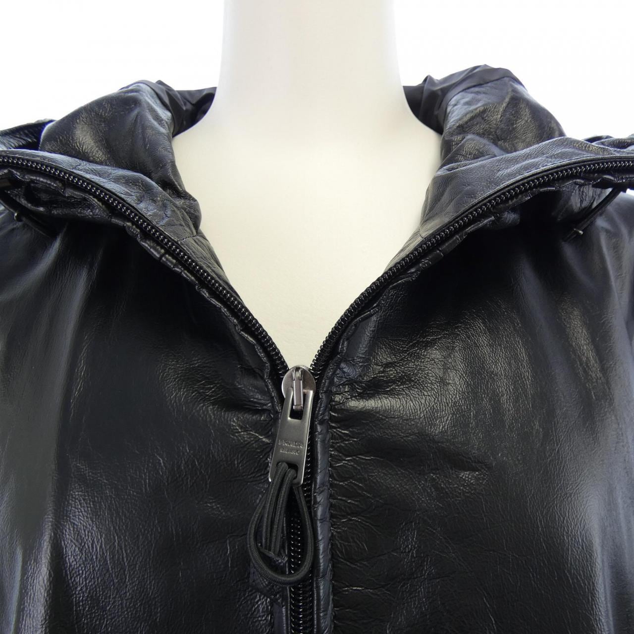 プラダ PRADA 56820 1P3E レザーコート