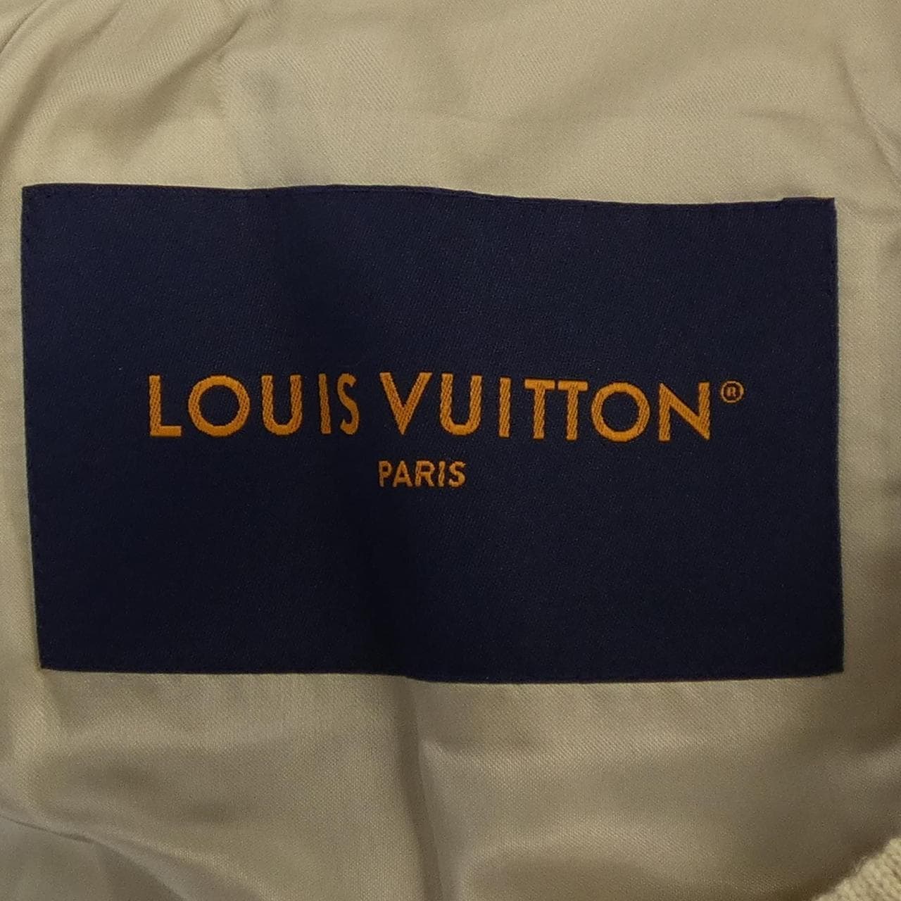 ルイヴィトン LOUIS VUITTON マルチパッチミックスドレザーバーシティブルゾン HNL91EMJY スタジャン