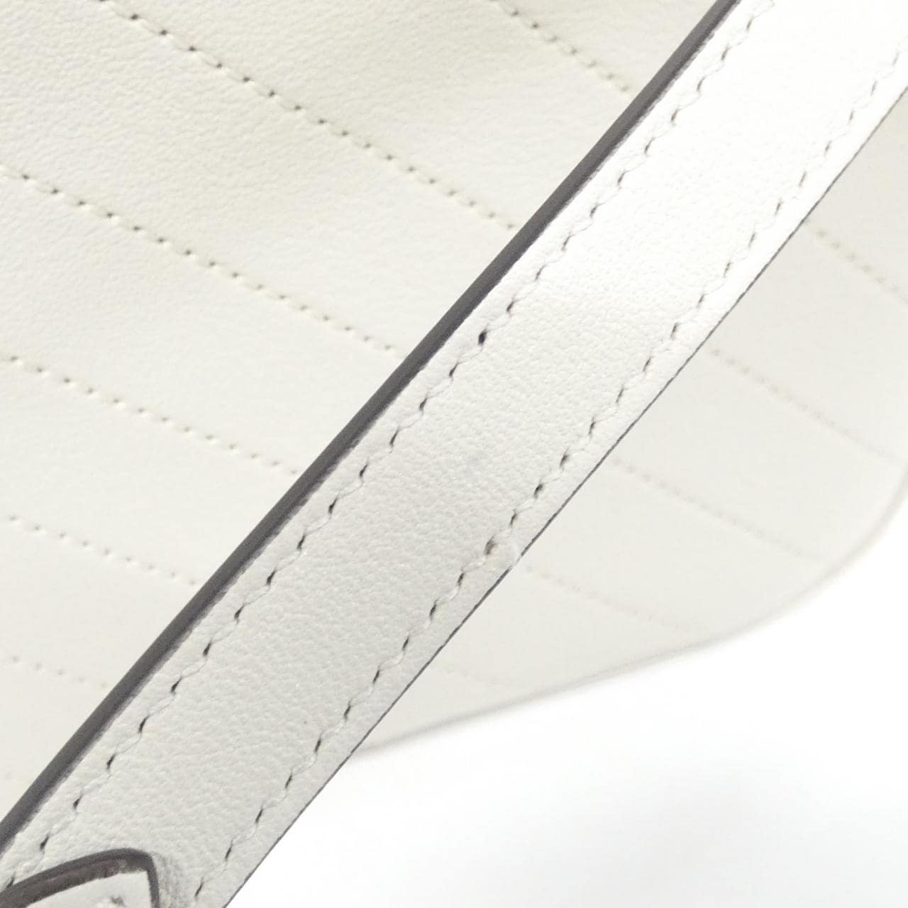 グッチ GUCCI BLONDIE 744434 1IV0G バッグ