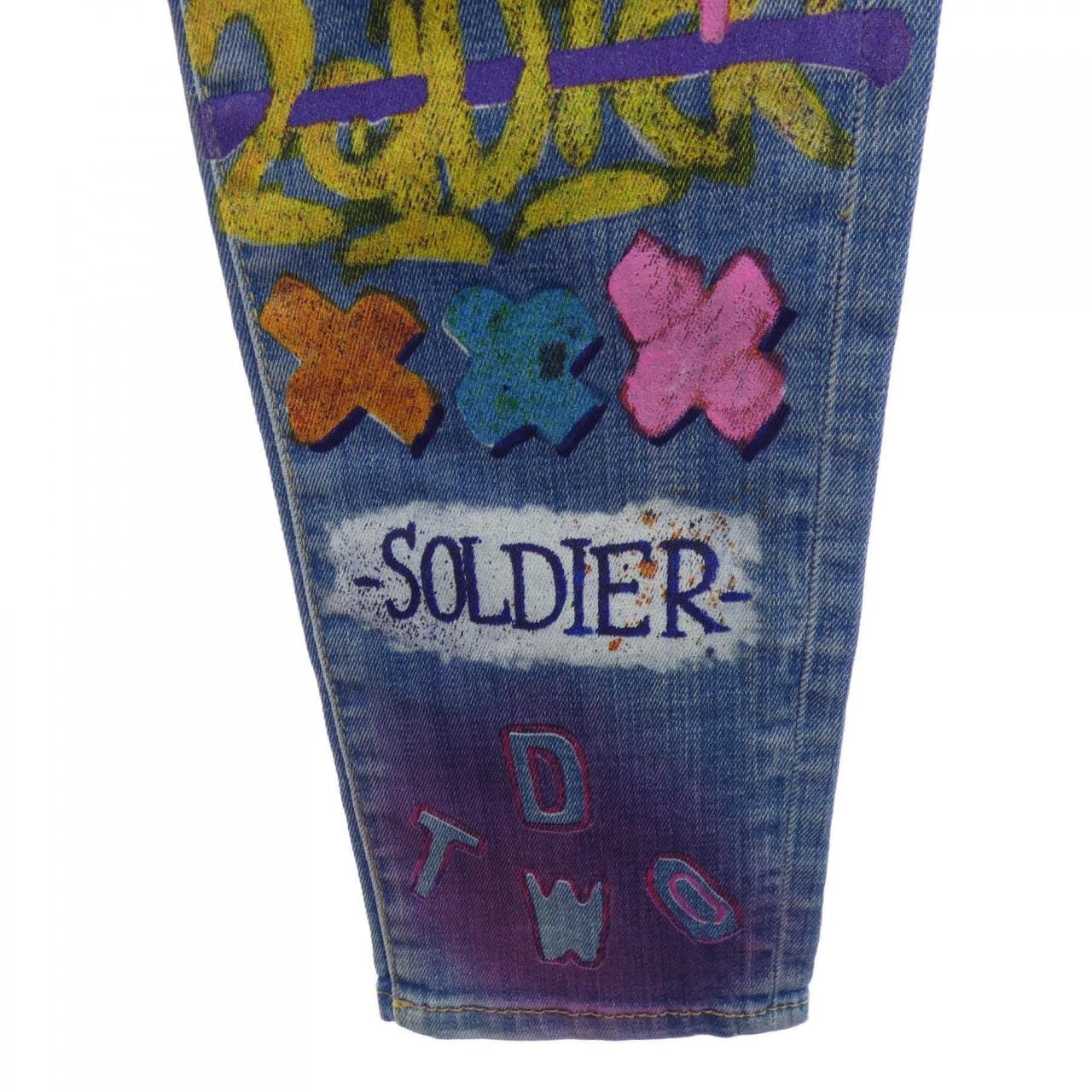 ディースクエアード DSQUARED2 S75LB0616 ジーンズ