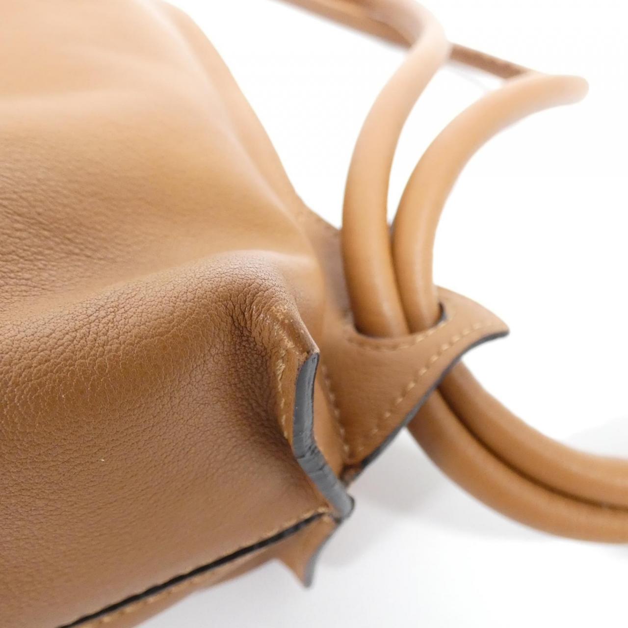 ロエベ ヤゴ バックパック 304 10 J94 バッグ