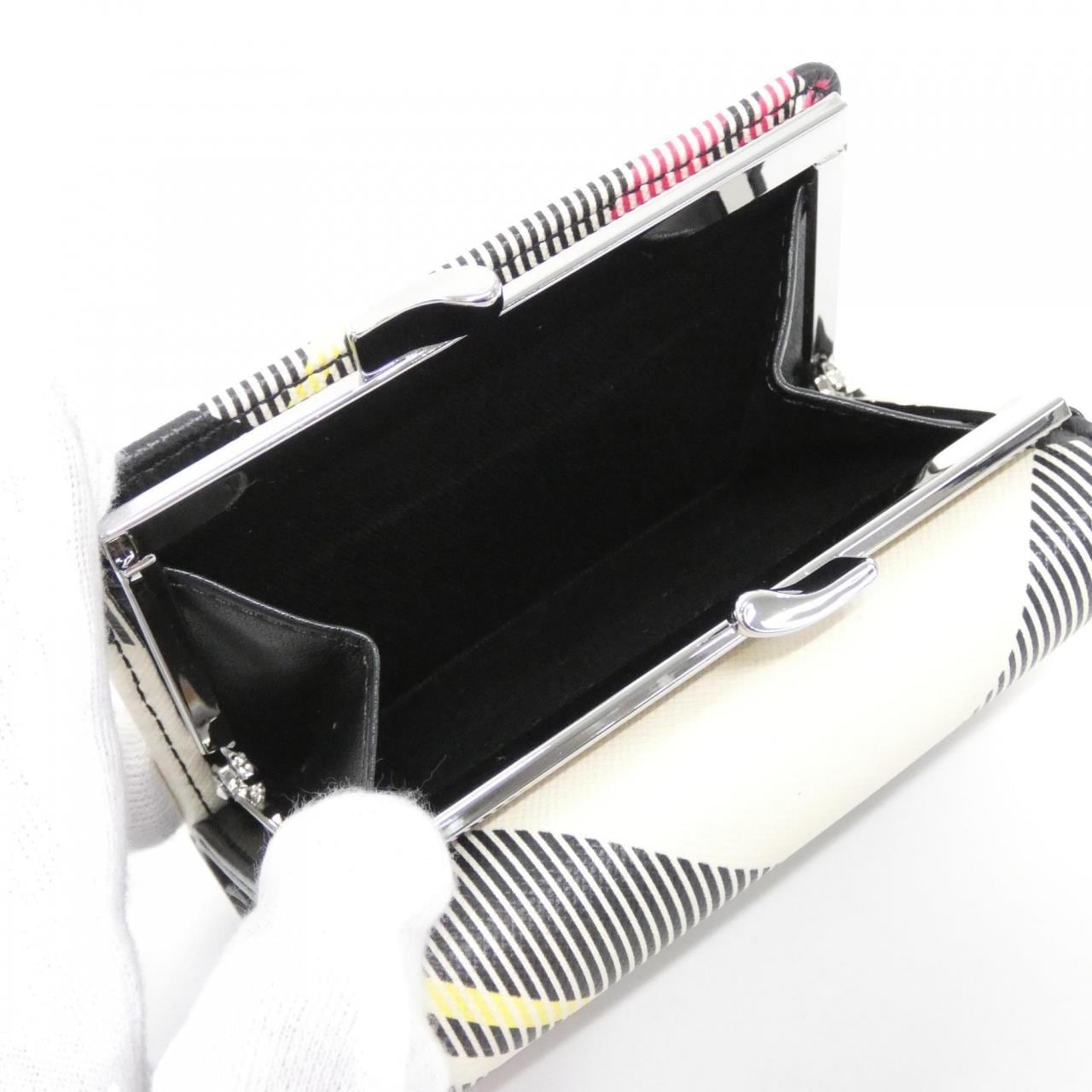 【新品】ヴィヴィアンウェストウッド 51010018U 財布