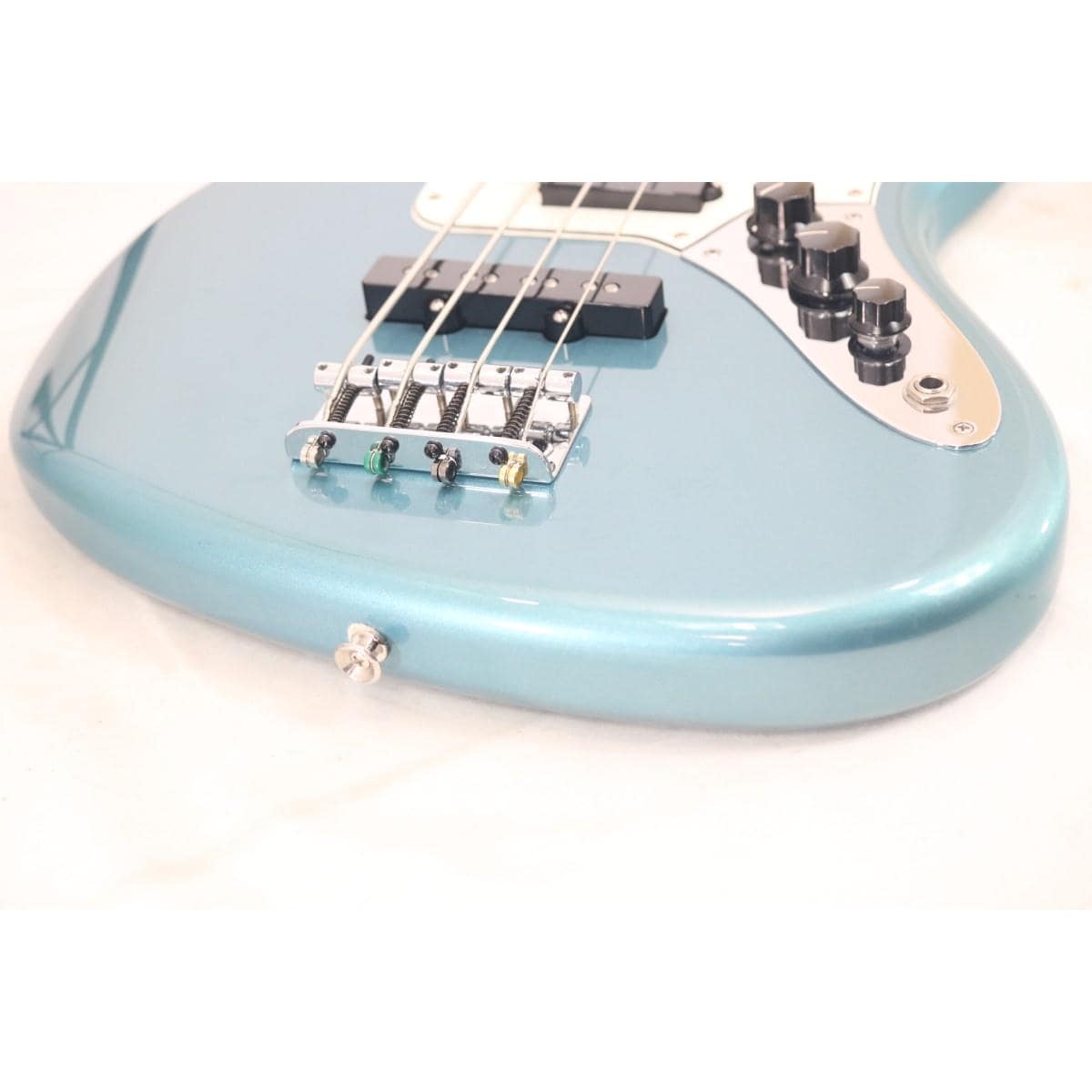 ＦＥＮＤＥＲ ＰＬＡＹＥＲ　ＪＡＧＵＡＲ　ＢＡＳＳ